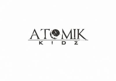 logo Atomik Kidz